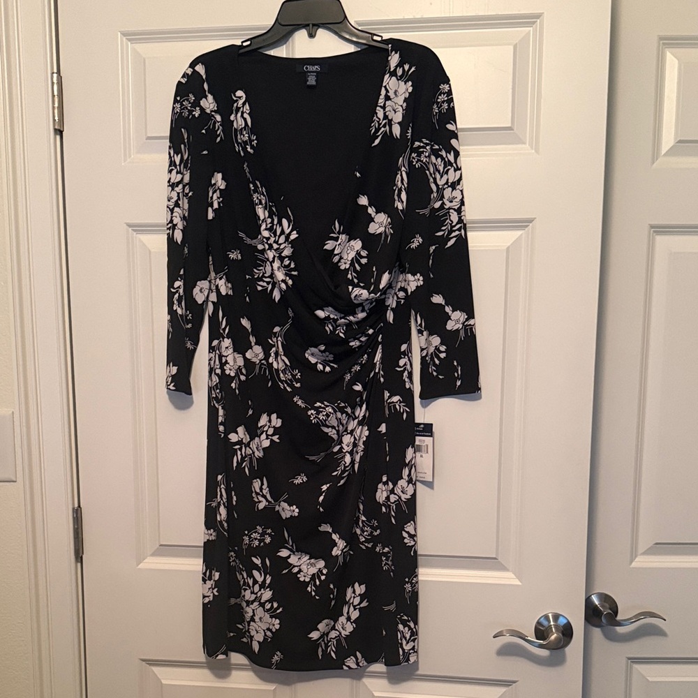 Chaps Black and White Floral Long Sleeve Dress